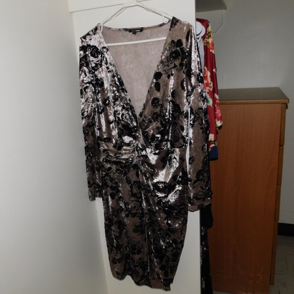 Velvet Bodycon Cocktail Dress